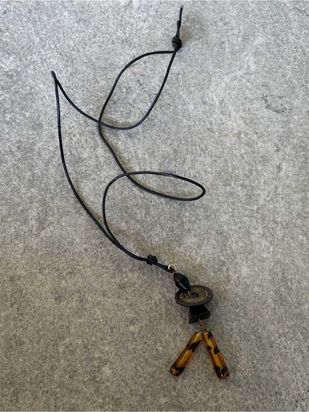 Vintage Asian Oriental Coin Boho Tortoiseshell Pendant Necklace Black Cord